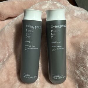 Living Proof Shampoo and Conditioner Set